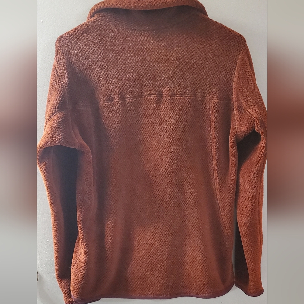 Patagonia Burgundy Rust Fleece Pullover - Picture 3 of 3